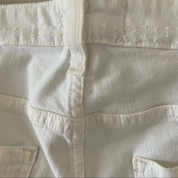 Pilcro and the Letterpress white jean Anthropologie shorts - Picture 8 of 9